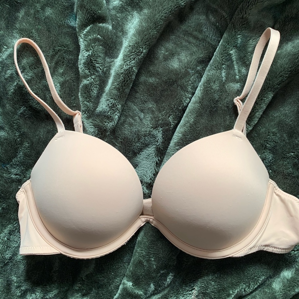 Victoria’s Secret PINK super push-up bra